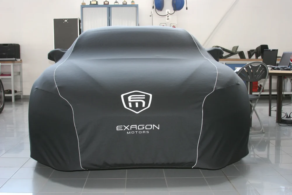 housse-exagon-motors-avant Exemple de réalisation — housse Jersey sur-mesure Exagon Motors