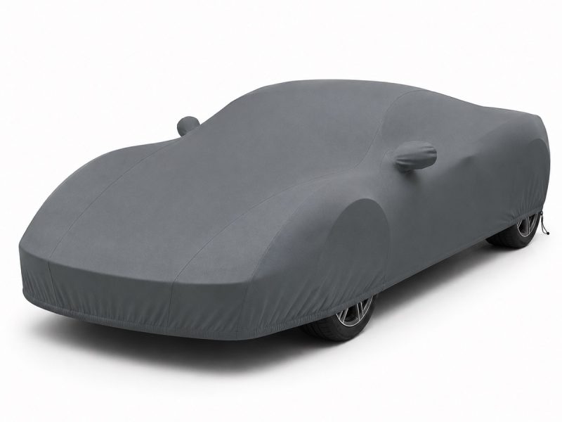 Housse de protection extérieure Urban gris anthracite sur mesure posée sur une Ferrari 458 Spider, vue avant 3/4