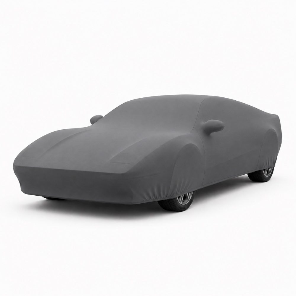 Housse de protection intérieure Lycra gris anthracite sur mesure posée sur une Ferrari 208 GTB / GTS, vue avant 3/4