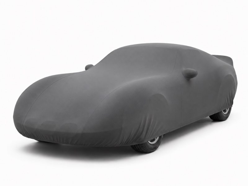 Housse de protection intérieure Lycra gris anthracite sur mesure posée sur une Ferrari 250 GTO, vue avant 3/4