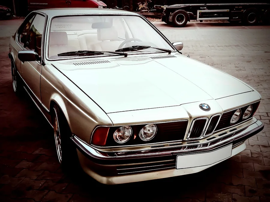 BMW coupé de collection, housses sur-mesure