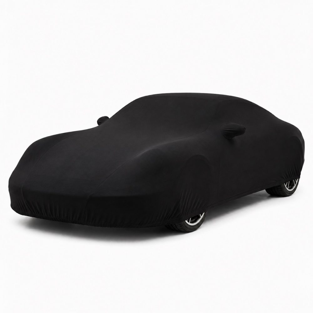 Housse de protection intérieure Jersey noire sur mesure posée sur une Porsche 911 991 Coupé Targa, vue avant 3/4