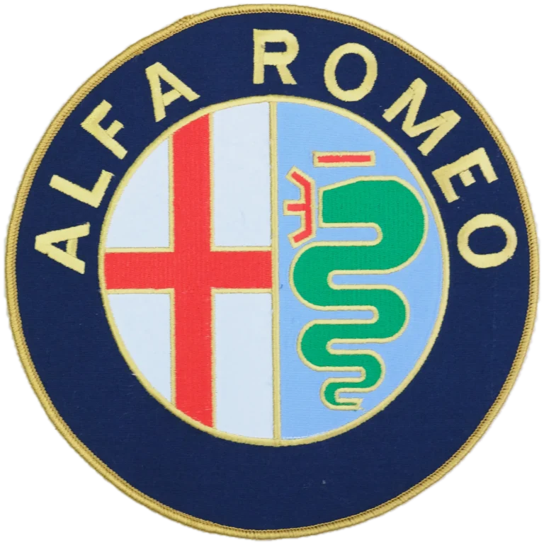 Écusson brodé Alfa Romeo à coudre sur une housse de voiture sur mesure
