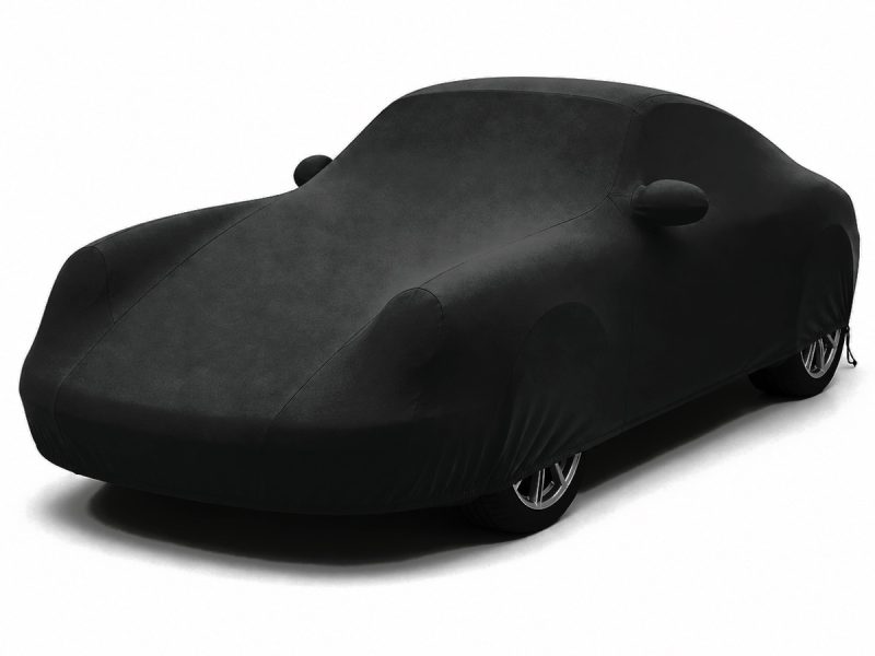 Housse extérieure Urban noire posée sur une Porsche 911 (997) Coupé / Targa, vue avant trois quarts