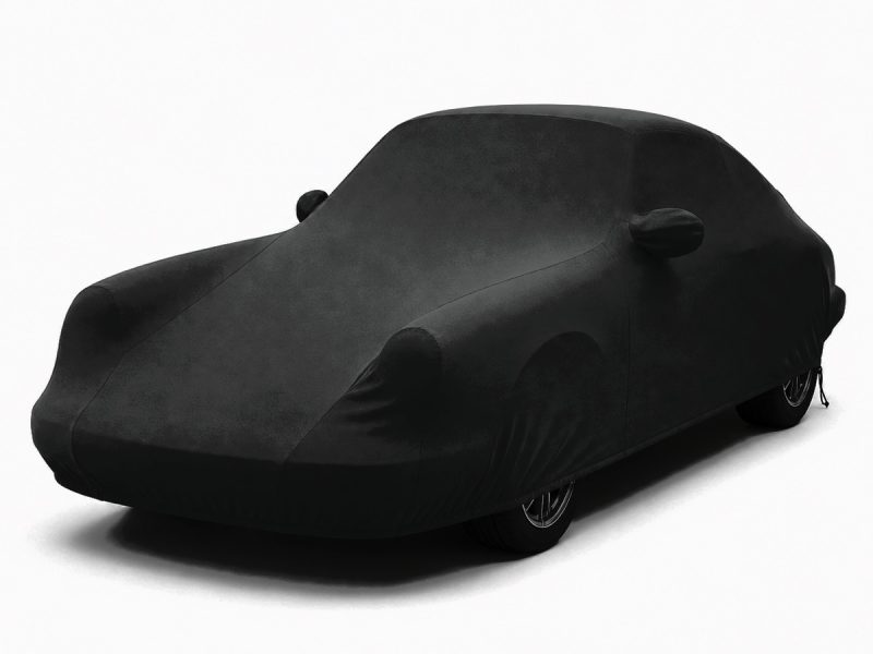 Housse extérieure Urban noire posée sur une Porsche 911 SC (G-Serie) Coupé / Targa, vue avant trois quarts
